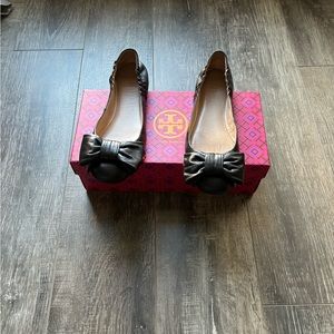 Tory Burch Claire Ballet Flat - black size 7